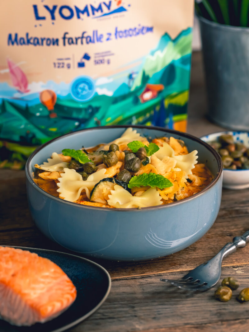 Makaron farfalle z łososiem - obrazek 2