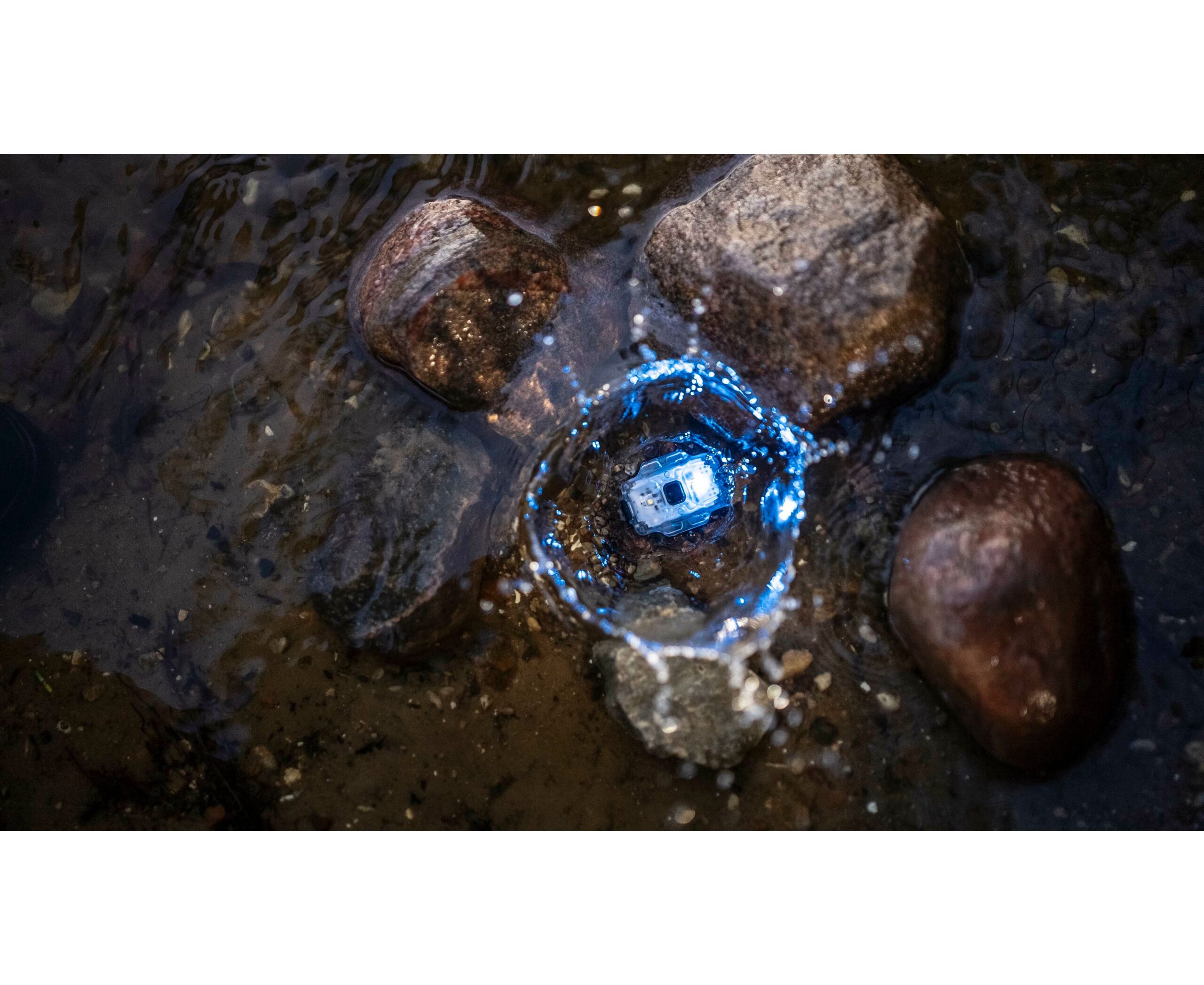 LATARKA ARMYTEK CRYSTAL (GREY ONYX) - obrazek 8
