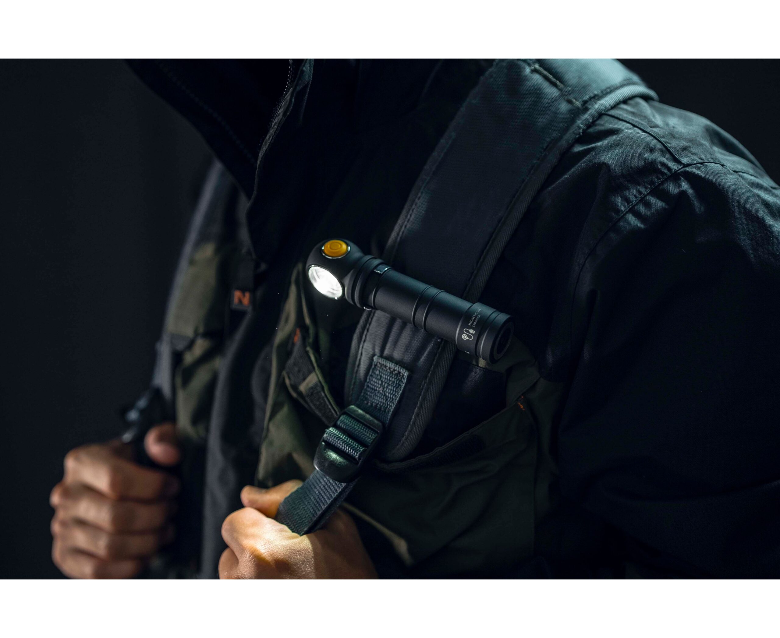 LATARKA ARMYTEK WIZARD C2 PRO MAX LONG RANGE - obrazek 26